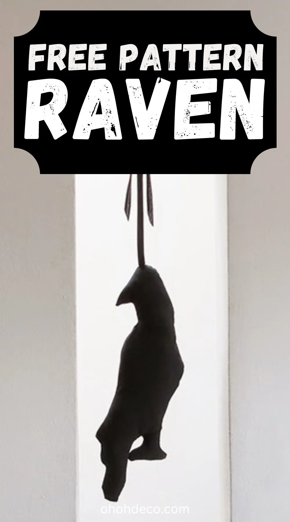 raven cushion free pattern