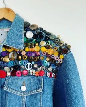 diy denim jacket with buttons