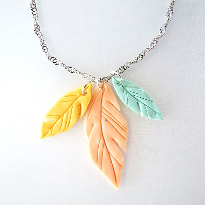 feather necklace DIY