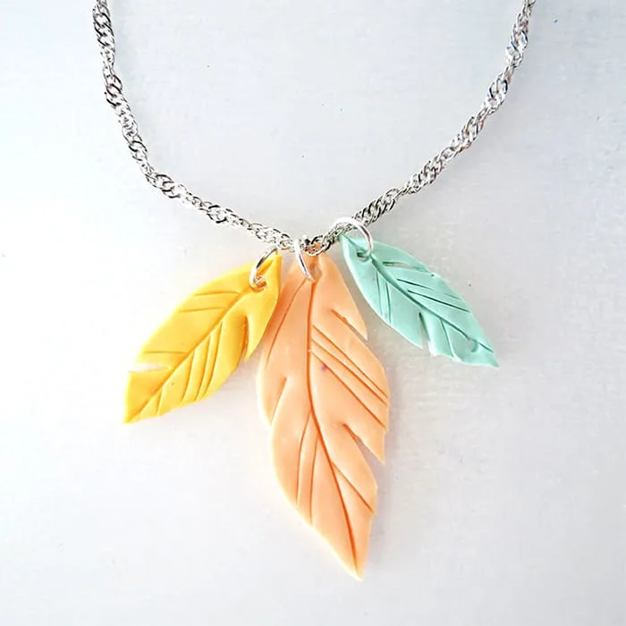 feather necklace DIY