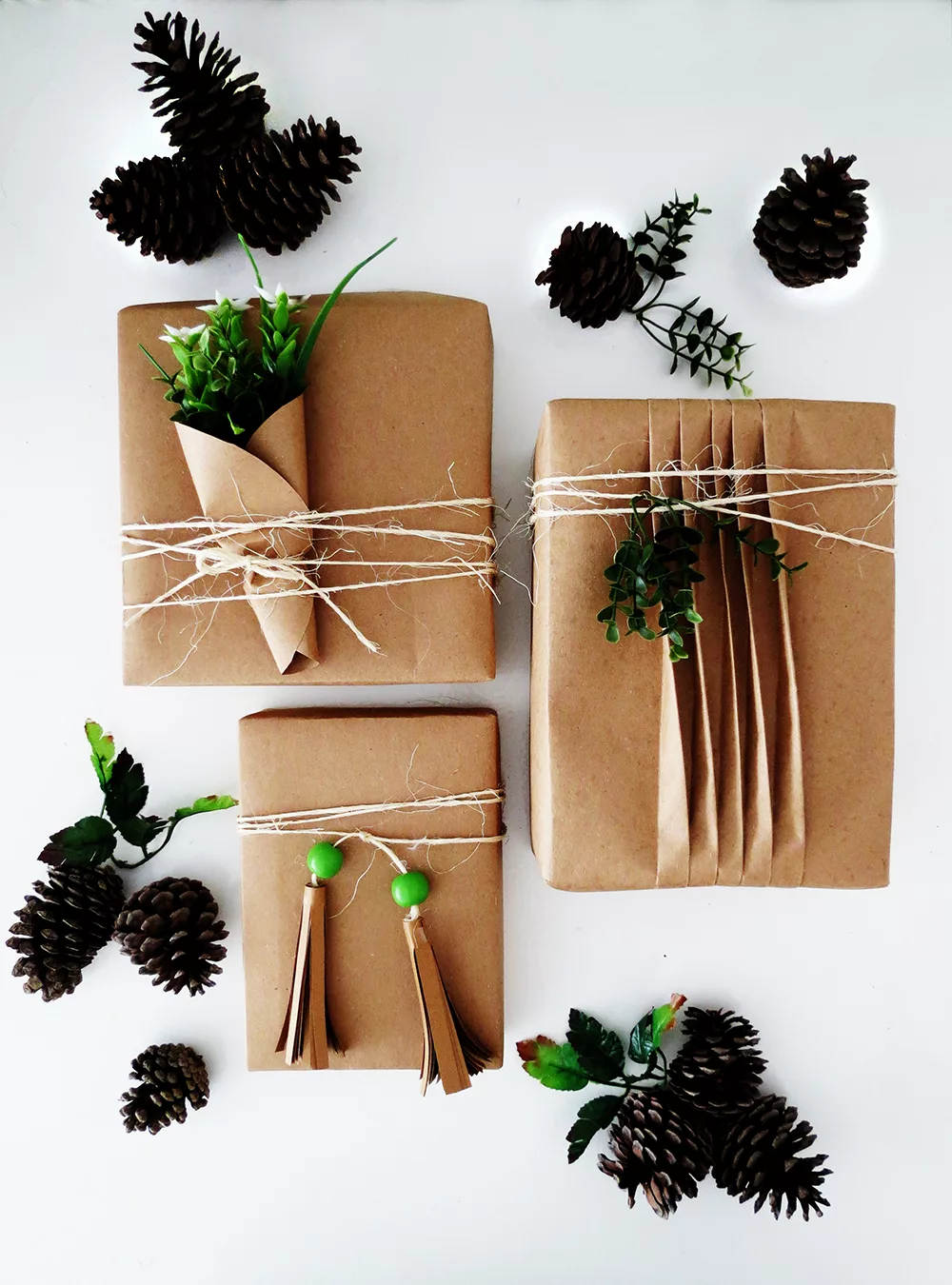 10 Clever + Unique Ways To Wrap Gifts with Brown Kraft Paper. DIY Gift  Wrapping Ideas - How To …