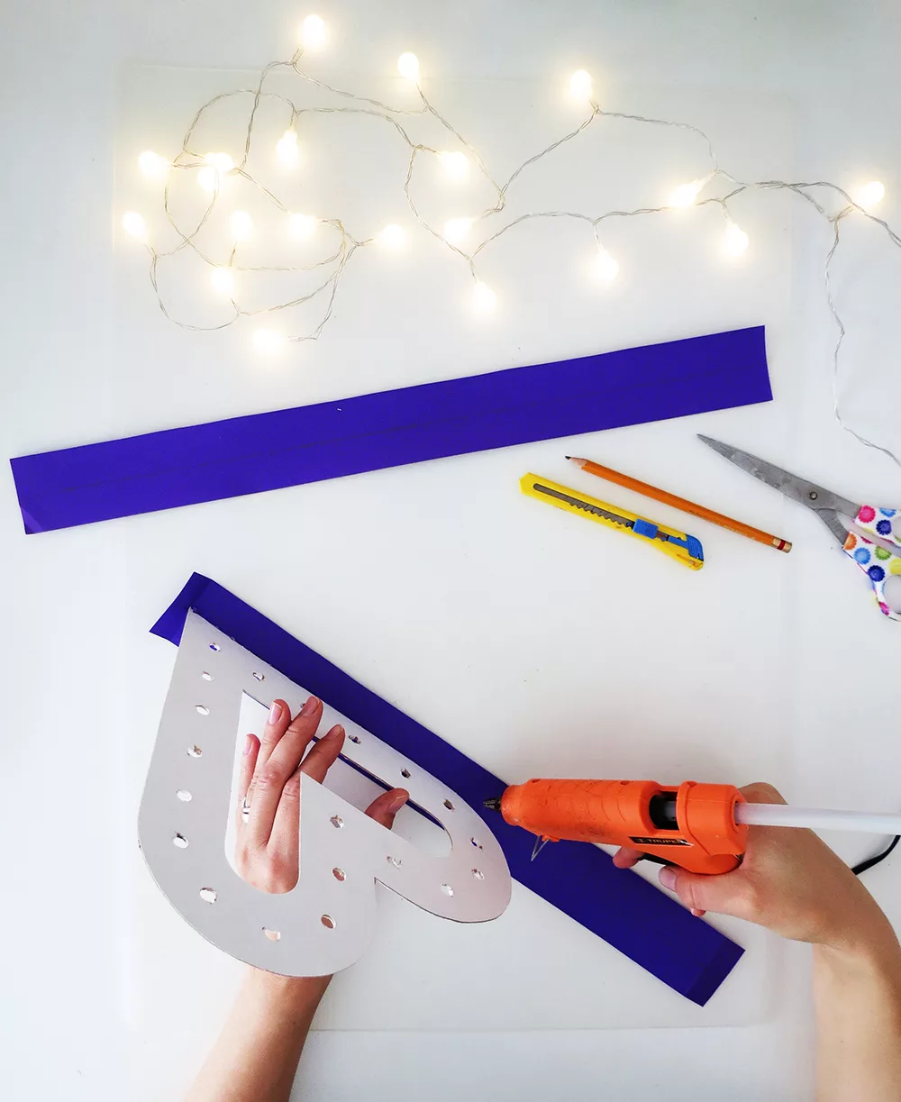 gluing diy marquee sign