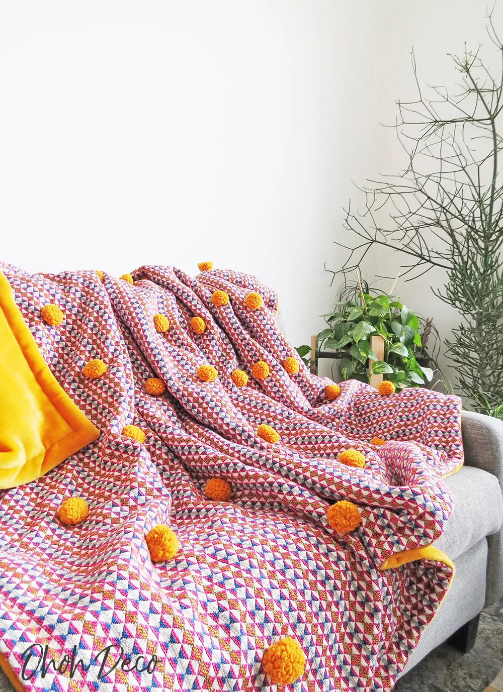 How to sew a double sided blanket with pom poms