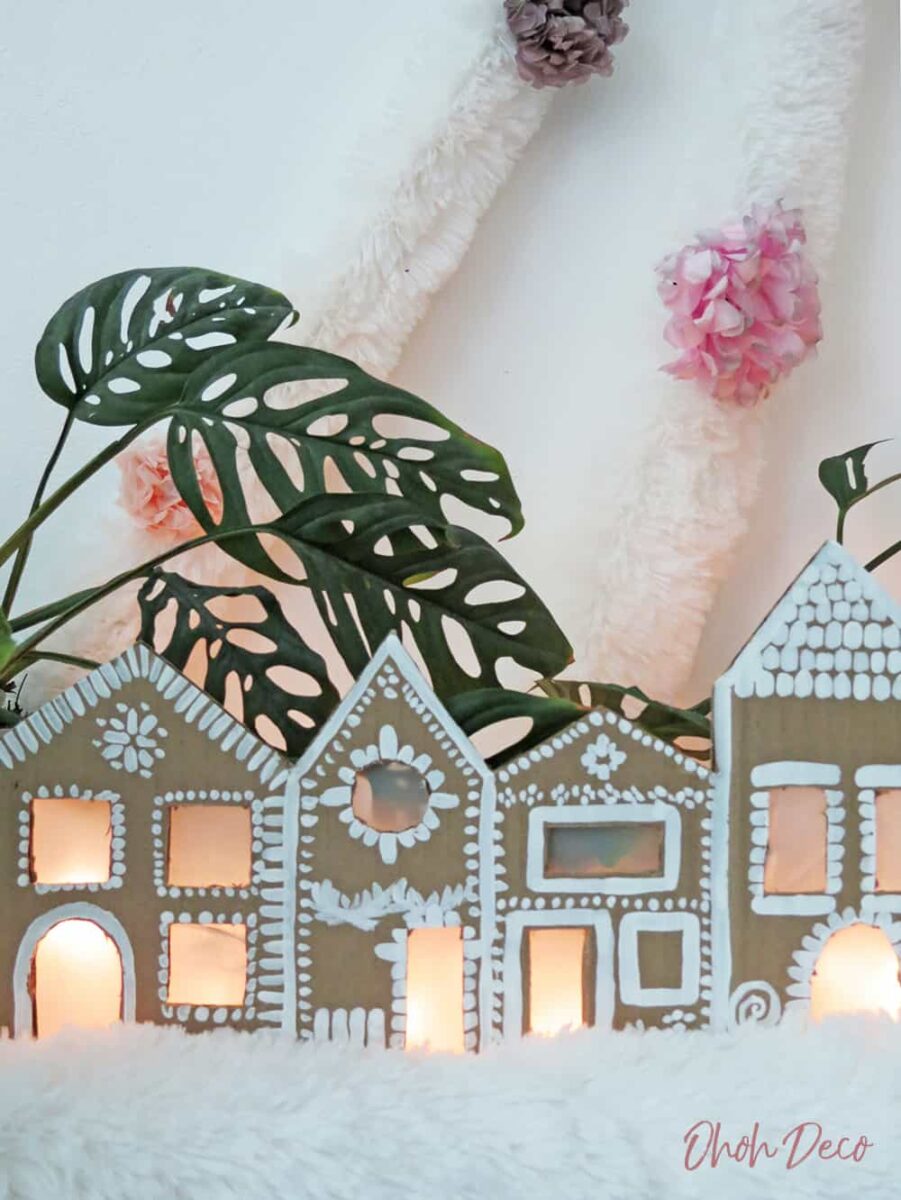 How to make a Christmas gingerbread village with cardboard