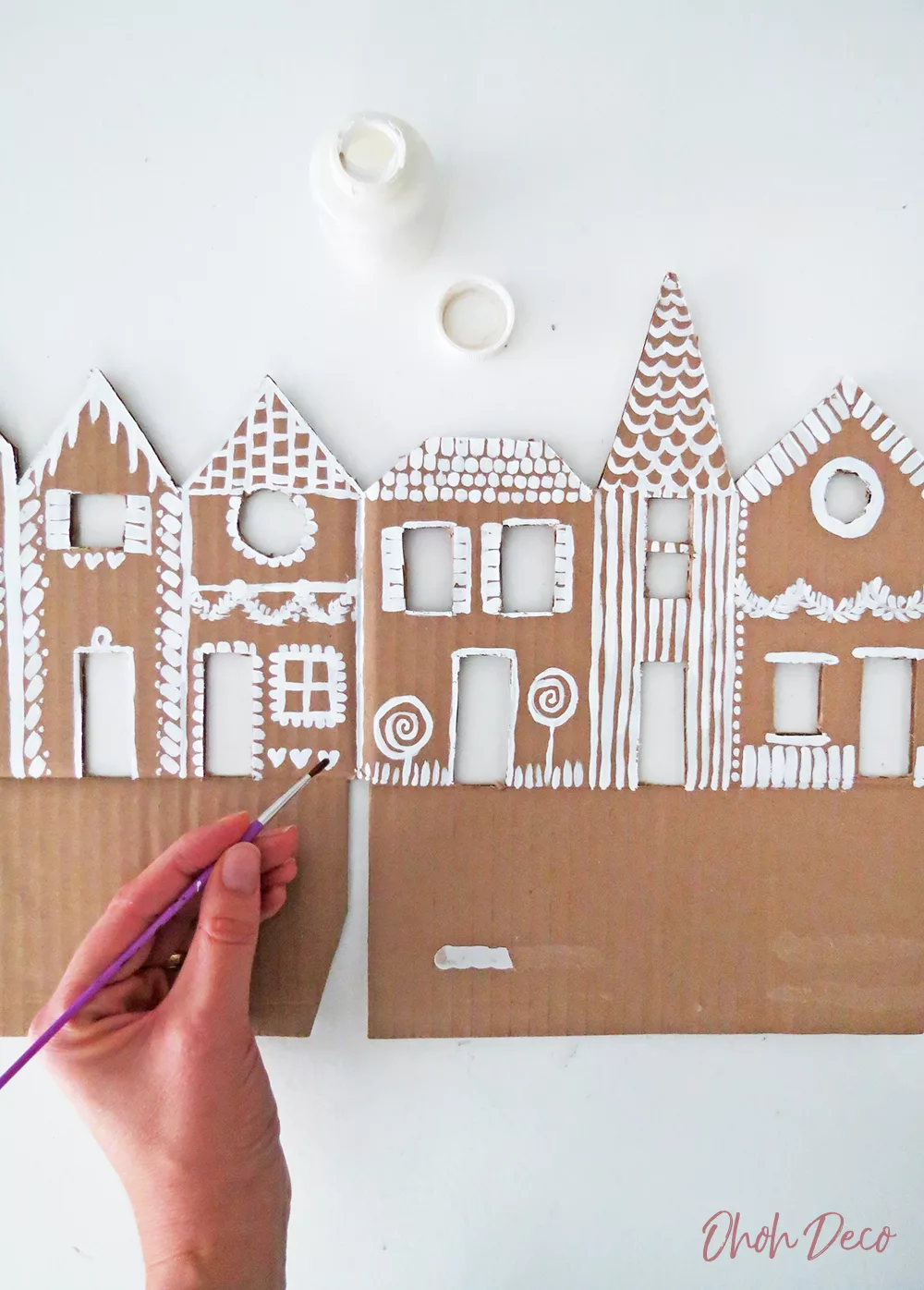 How to make a Christmas ginger house decor with cardboard