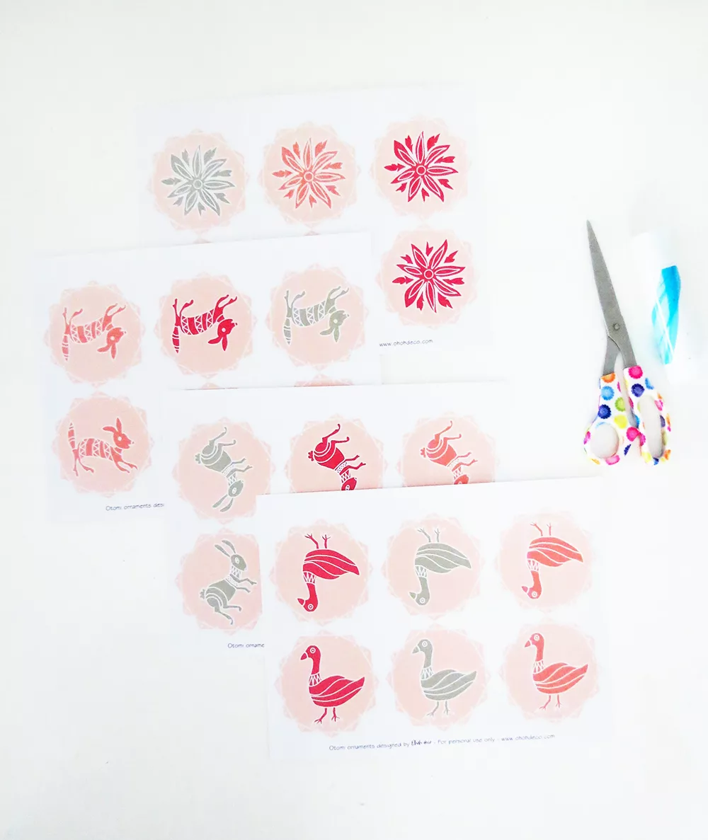 DIY printed paper Christmas ornaments