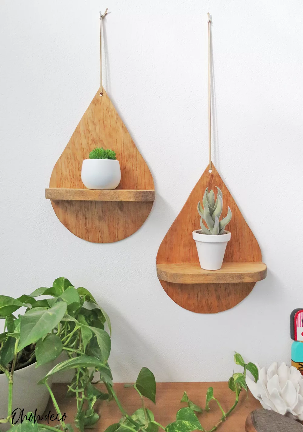 DIY drop shelf