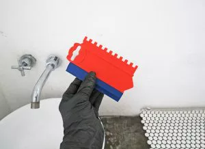 how to make a backsplash using penny tiles