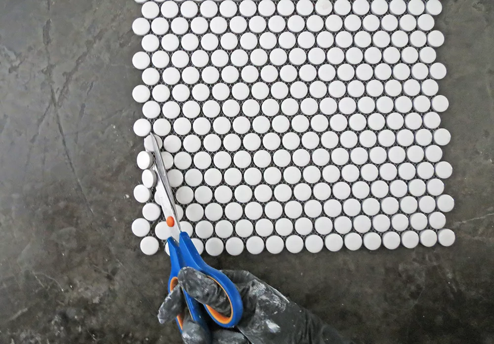 cutting mosaic mesh for backsplash