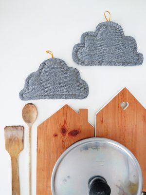 sewing tutorial cloud shapped pot holders