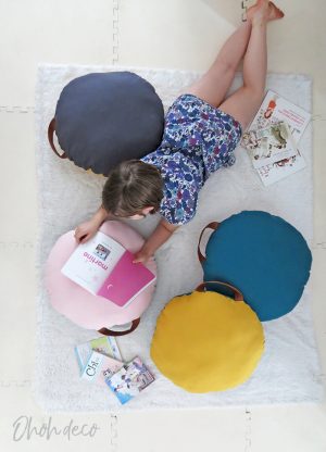 How to sew a round pillow