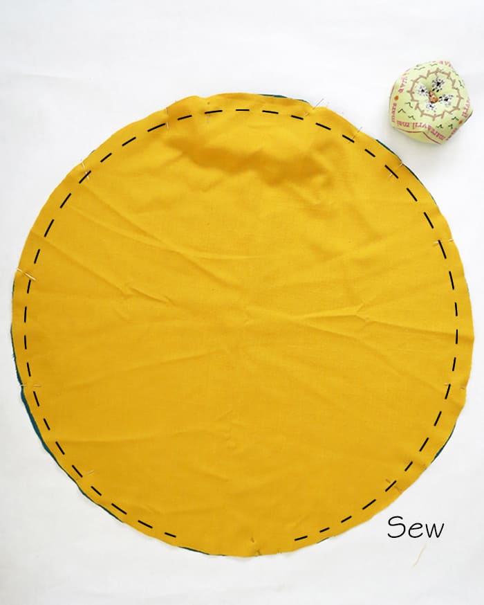 sewing a round pillow