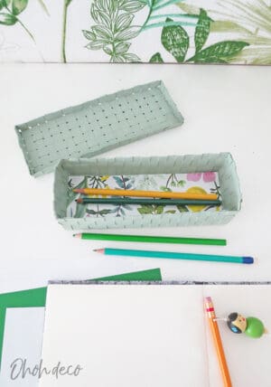 DIY recycled pencil box