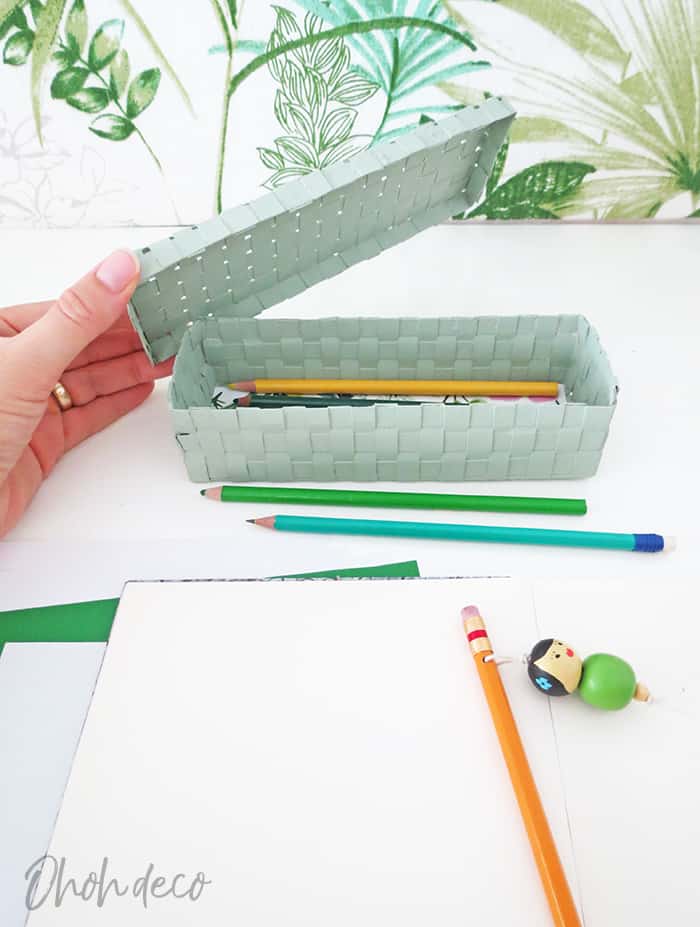 DIY recycled pencil box