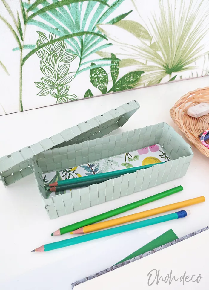 DIY recycled pencil box