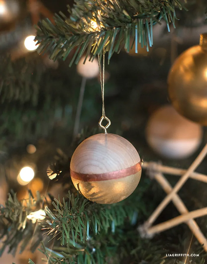 diy scandinavian christmas ornaments