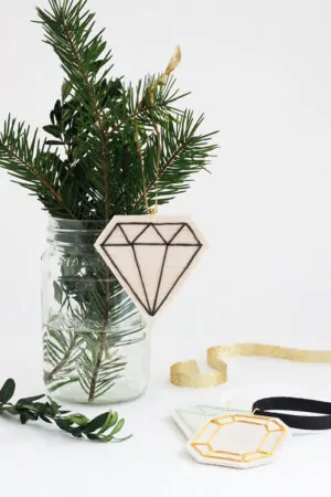 diy scandinavian christmas ornaments