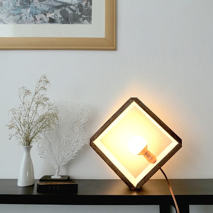 diy wood lamp
