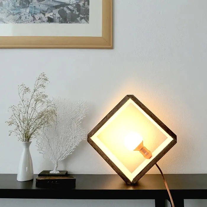 diy wood lamp