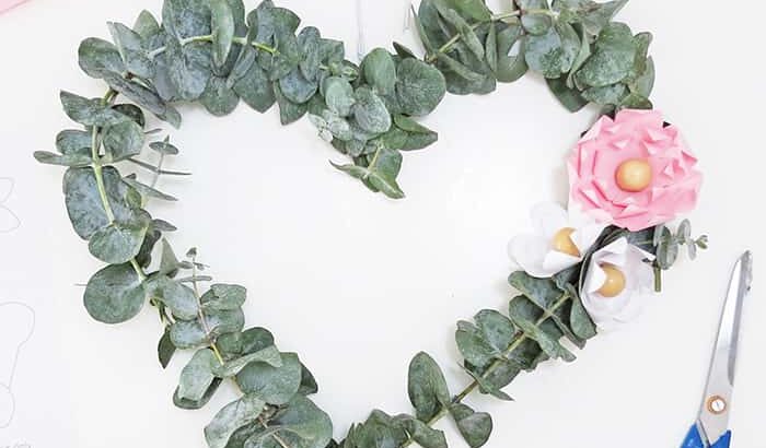 eucaliptus heart wreath