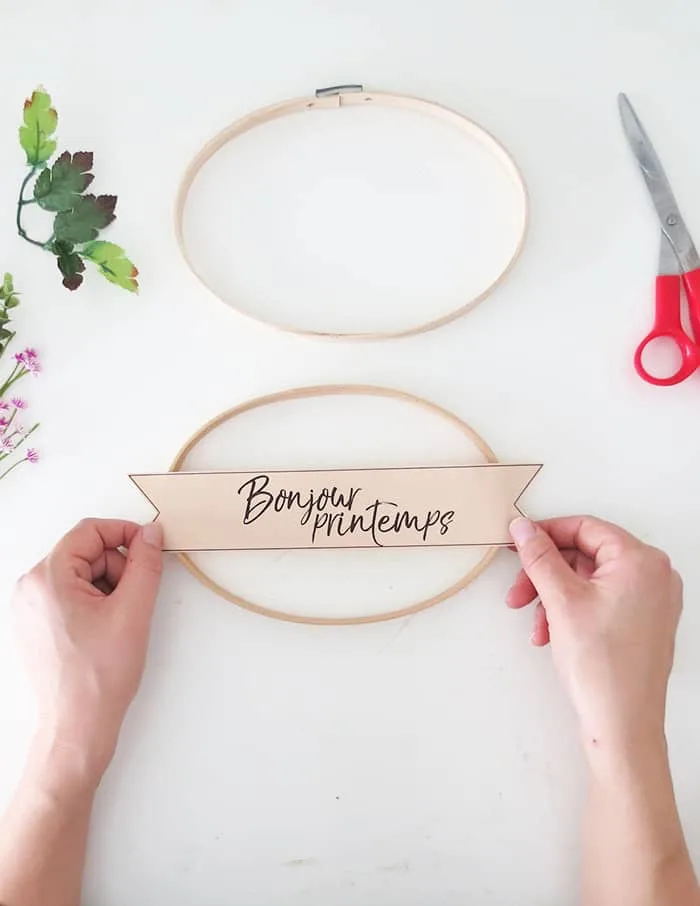 spring wreath banner diy