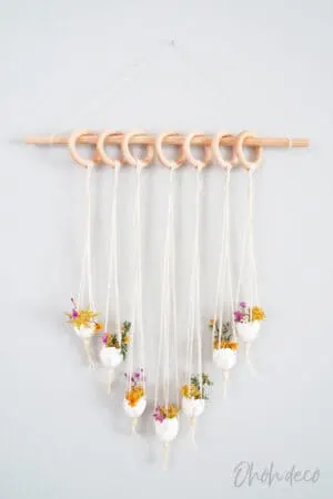 Easter diy wall hanging