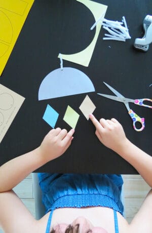 kids crafts to make paper wall hanging