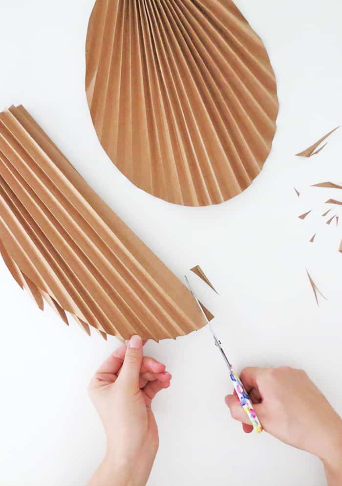 diy paper palm leaf cutting edges