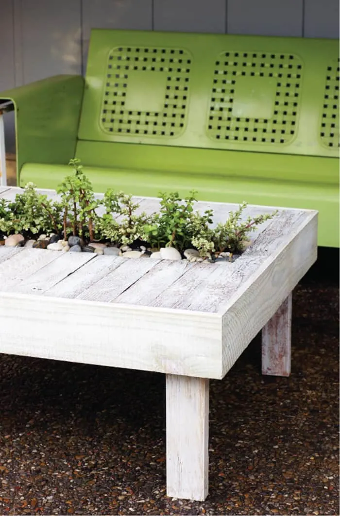 diy pallette patio table