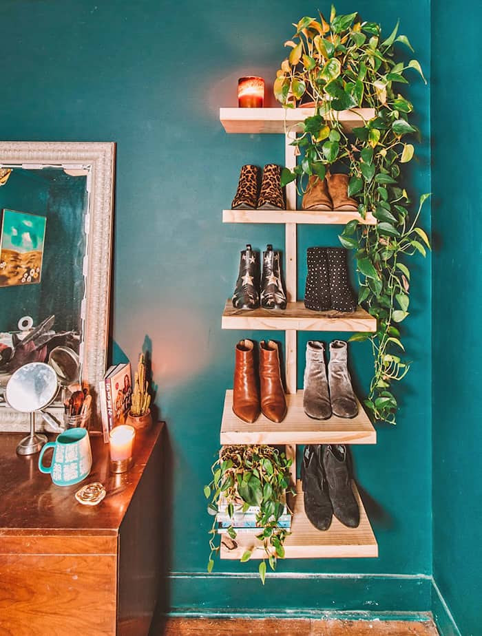 diy wall mounted shoe rack vertical