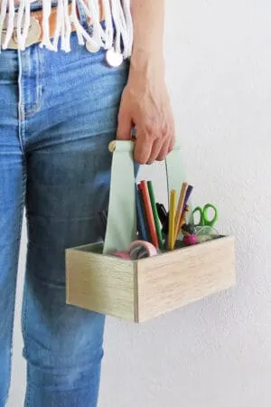 how to make a craft caddy