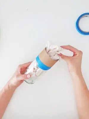 put cloth inside the jar