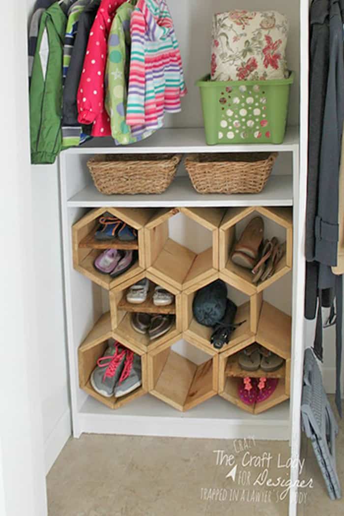 40 Clever Shoe Storage Ideas for Small Spaces-shoe storage hacks