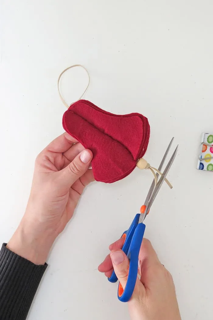 diy felt christmas ornaments