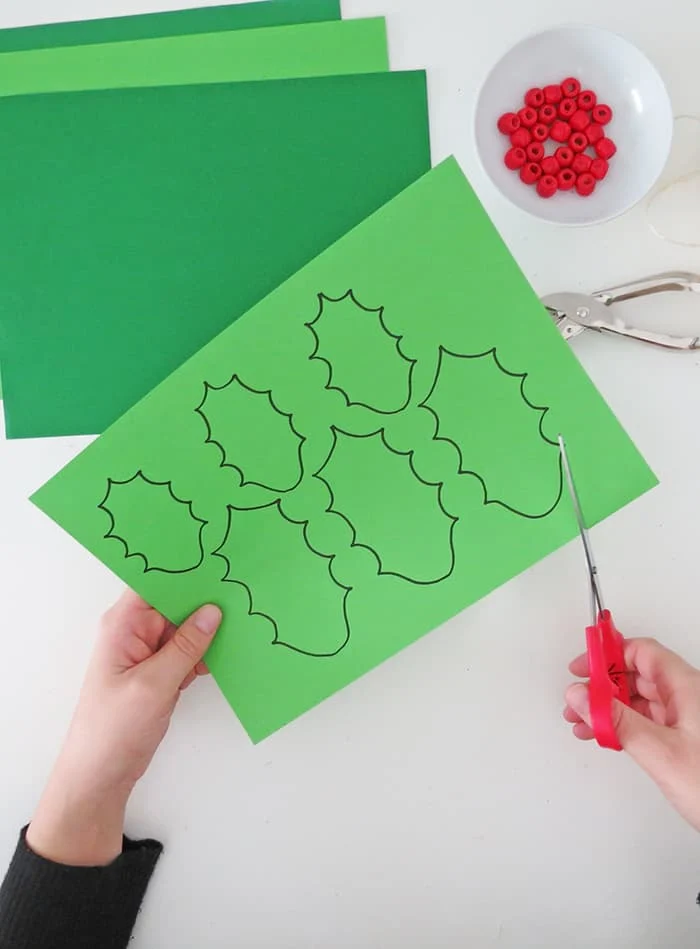 free holly template for diy garland