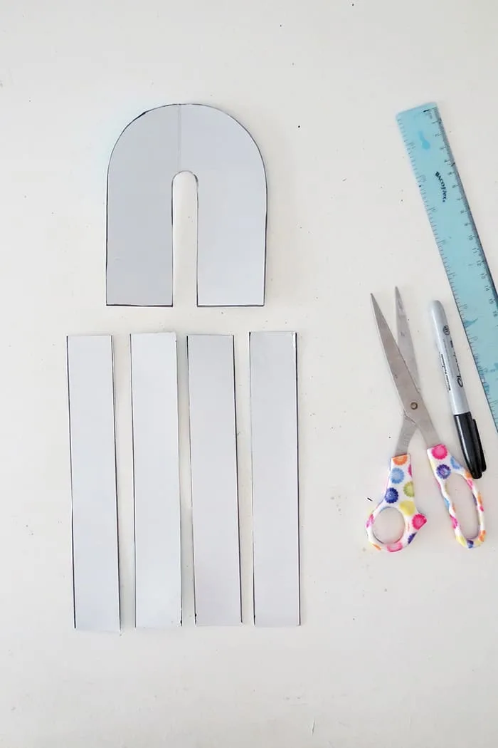 let make a diy phone stand