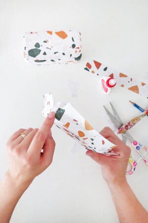 apply paper on diy jewelry box