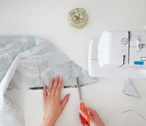 trim fabric to sew fitted tablecloth