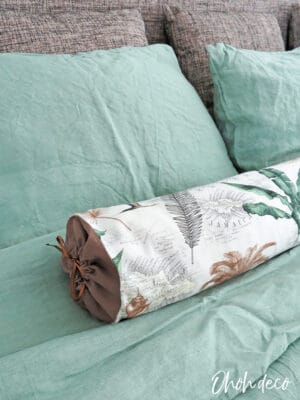 How to sew a bolster pillow to keep your duvet