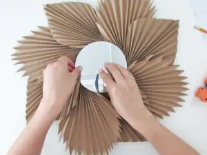 DIY decorative mirror