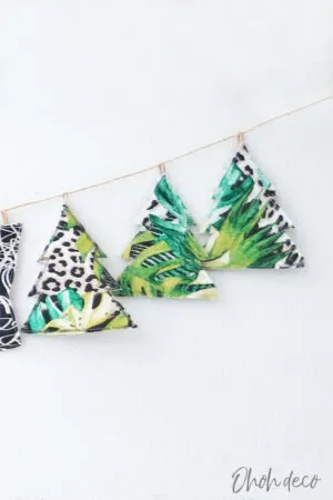 DIY Christmas fabric garland