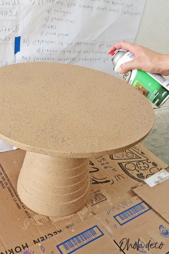 spray paint the round coffee table