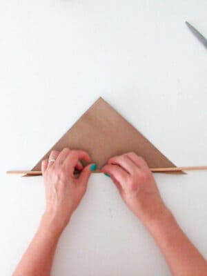 roll the brown paper