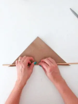 roll the brown paper