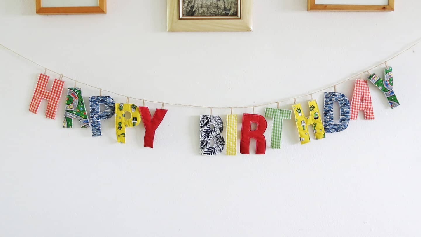 How to make fabric garland