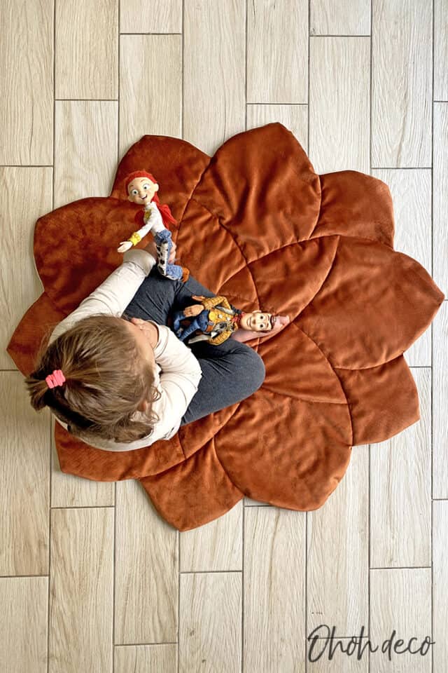 DIY Play Mat - Sewing pattern and tutorial