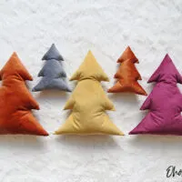 Christmas tree pillow pattern