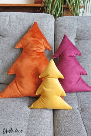 Christmas tree pillow set