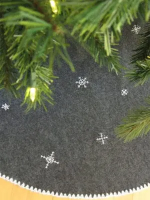 embroidered tree skirt