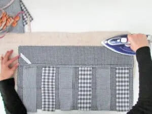 press creases for the calendar pockets